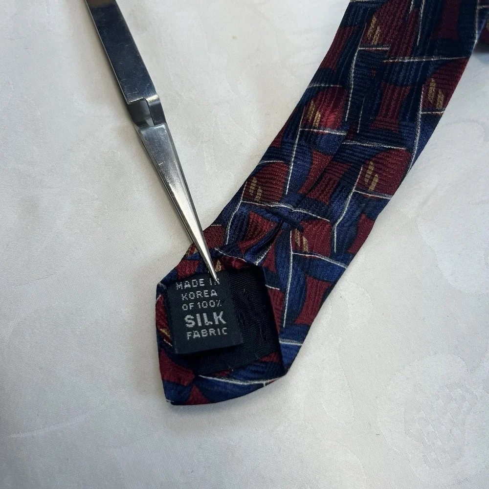 Bill Blass Vintage‎ Silk Geometric Patterned Neck Tie - 56